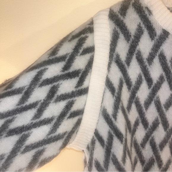 Vintage Raska Yugoslavia Handknit Wool Zip Cardigan Sweater Criss Cross XL - Picture 4 of 11